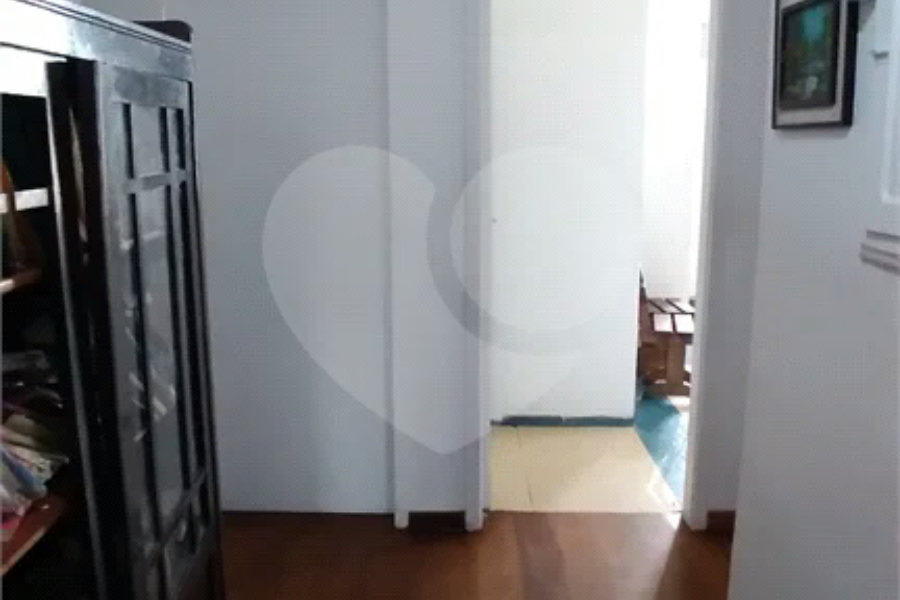 Casa à venda com 5 quartos, sendo 3 suítes, em Perdizes, São Paulo, SP