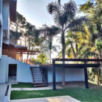 Casa à venda com 4 quartos, sendo 3 suítes, no condomínio Cantareira, Mairiporã - SP