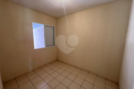 Casa à venda com 2 quartos em Vila Progresso, Itapetininga, SP