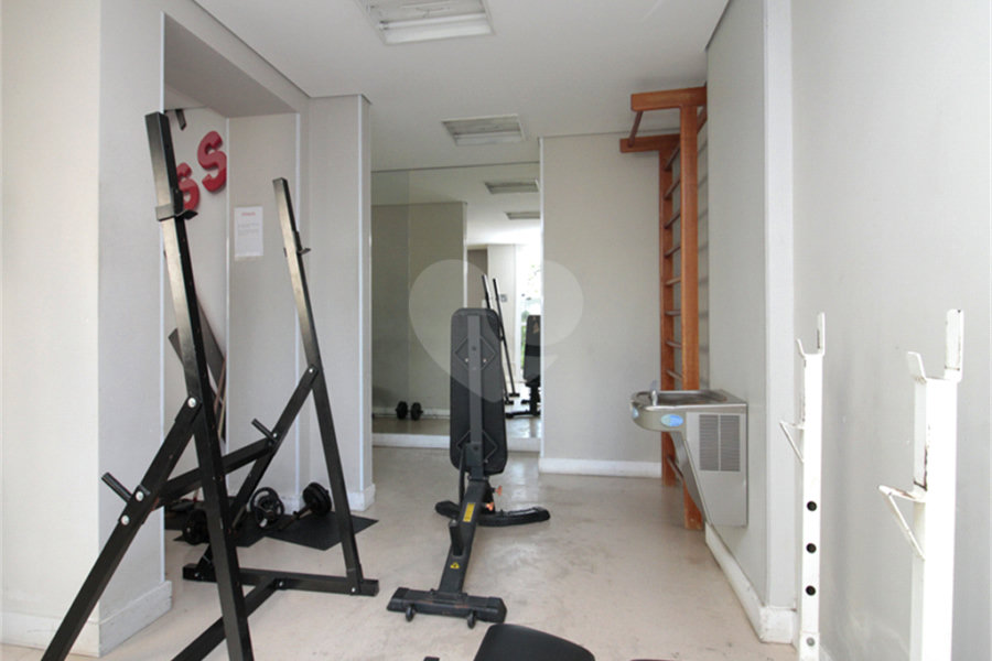 Apartamento à venda com 3 quartos, sendo 1 suíte,  em Jardim Brasil (zona Norte), São Paulo, SP