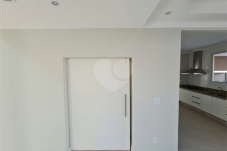 Casa à venda com 3 suítes no condomínio Geneve, Campinas - SP