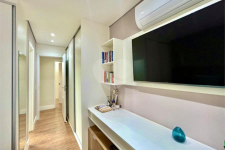 Apartamento à venda com 3 suítes em Jardim Prudência, São Paulo, SP