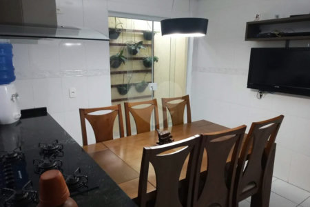 Sobrado à venda com 3 suítes em Vila Mazzei, São Paulo, SP