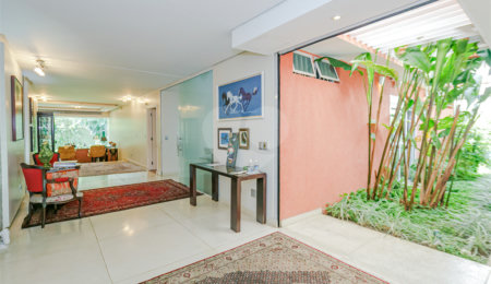 Casa Térrea à venda com 5 suítes em Alto da Boa Vista, São Paulo, SP