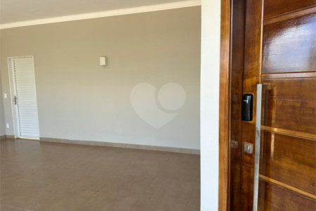 Casa à venda com 2 quartos, sendo 1 suíte, no condomínio Residencia Valencia - Ilha Turia, Ribeirão Preto - SP