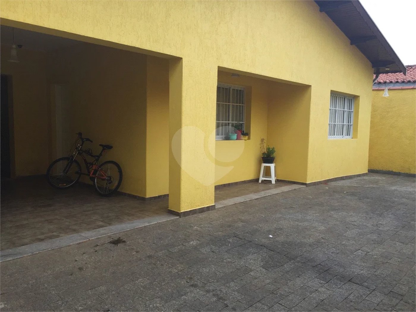 Casa para alugar com 2 quartos, sendo 1 suíte, em Jardim Santa Izabel, Hortolândia, SP