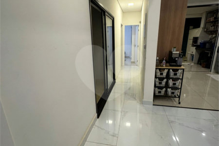 Casa à venda com 3 quartos, sendo 1 suíte, no condomínio Terras de São Francisco, Sorocaba - SP