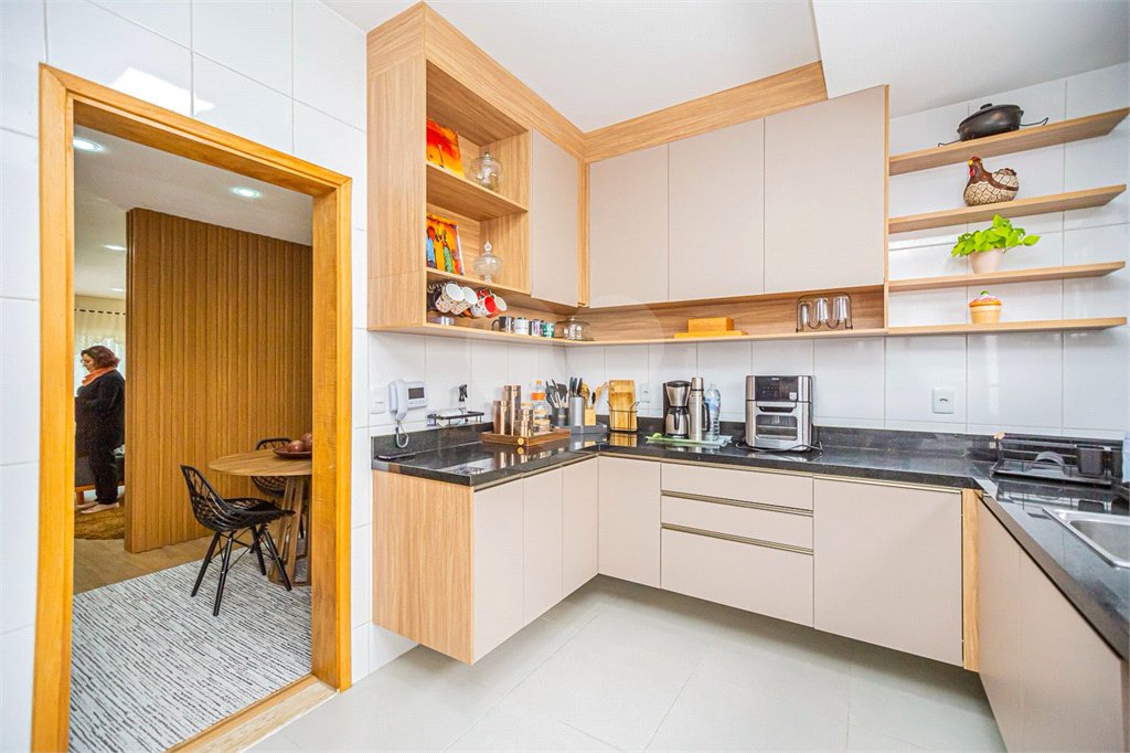 Casa à venda com 5 quartos, sendo 1 suíte,  em Chácara Inglesa, São Paulo, SP