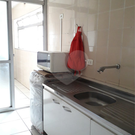 Apartamento à venda com 3 quartos em Vila Suzana, São Paulo, SP