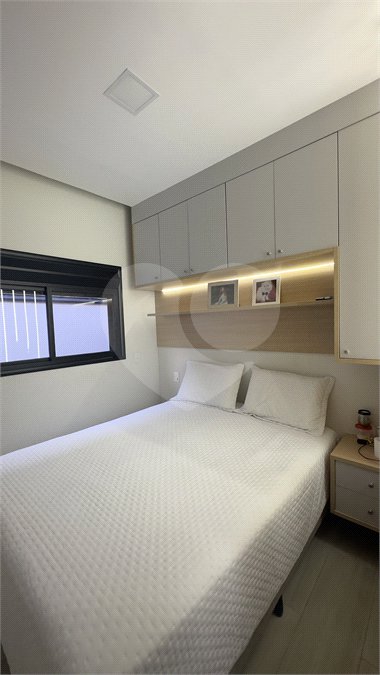 Casa à venda com 3 quartos, sendo 1 suíte, no condomínio Jardim Residencial Dona Maria José, Indaiatuba - SP