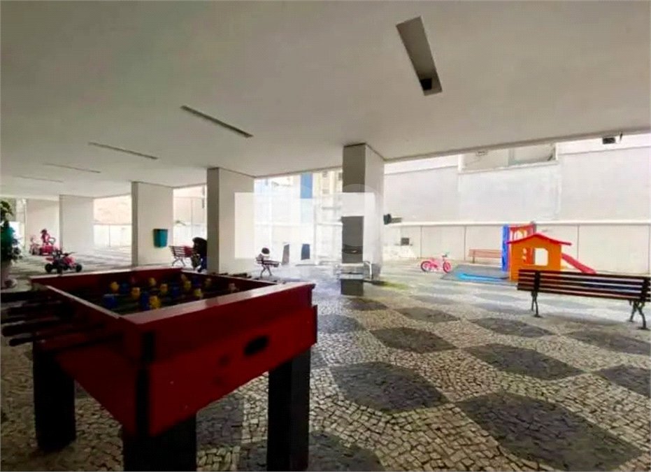 Apartamento à venda com 3 quartos, sendo 1 suíte,  em Leblon, Rio de Janeiro, RJ