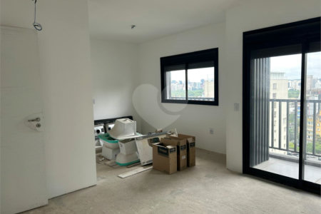 Apartamento à venda com 2 suítes em Cerqueira César, São Paulo, SP
