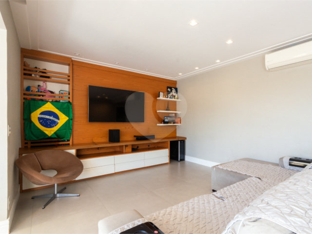 Apartamento à venda com 4 quartos, sendo 2 suítes,  em Brooklin, São Paulo, SP