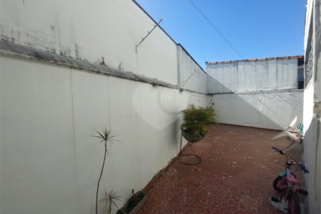 Sobrado à venda com 3 quartos, sendo 1 suíte, em Alto da Lapa, São Paulo, SP