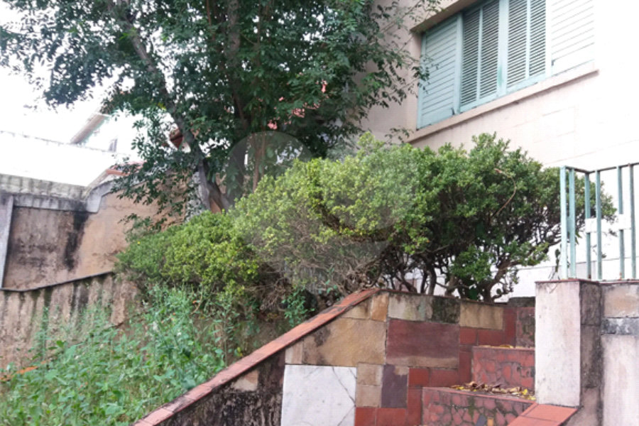 Terreno à venda com 3 quartos em Vila Guilherme, São Paulo, SP