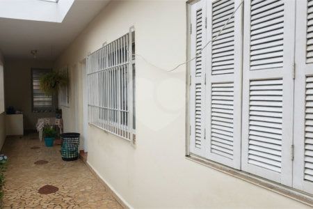 Sobrado à venda com 3 quartos, sendo 1 suíte,  em Jardim Prudência, São Paulo, SP