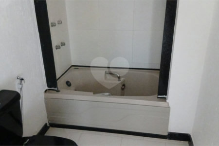 Cobertura à venda com 3 quartos, sendo 1 suíte, em Tijuca, Rio de Janeiro, RJ