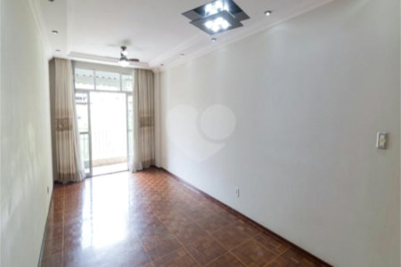 Apartamento à venda com 2 quartos, sendo 1 suíte, em Vila Isabel, Rio de Janeiro, RJ