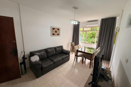 Apartamento com 2 dormitórios à venda, 80 m² por R$ 530.000,00 - Gonzaga - Santos/SP
