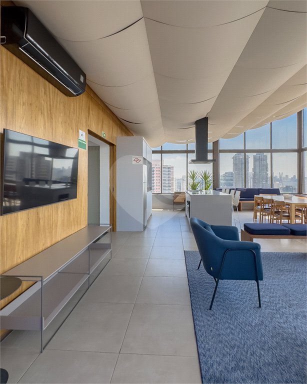 Apartamento à venda com 1 suíte em Jardim das Acácias, São Paulo, SP