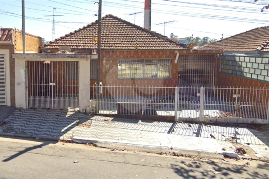 Casa à venda com 5 quartos, sendo 1 suíte, em Perus, São Paulo, SP