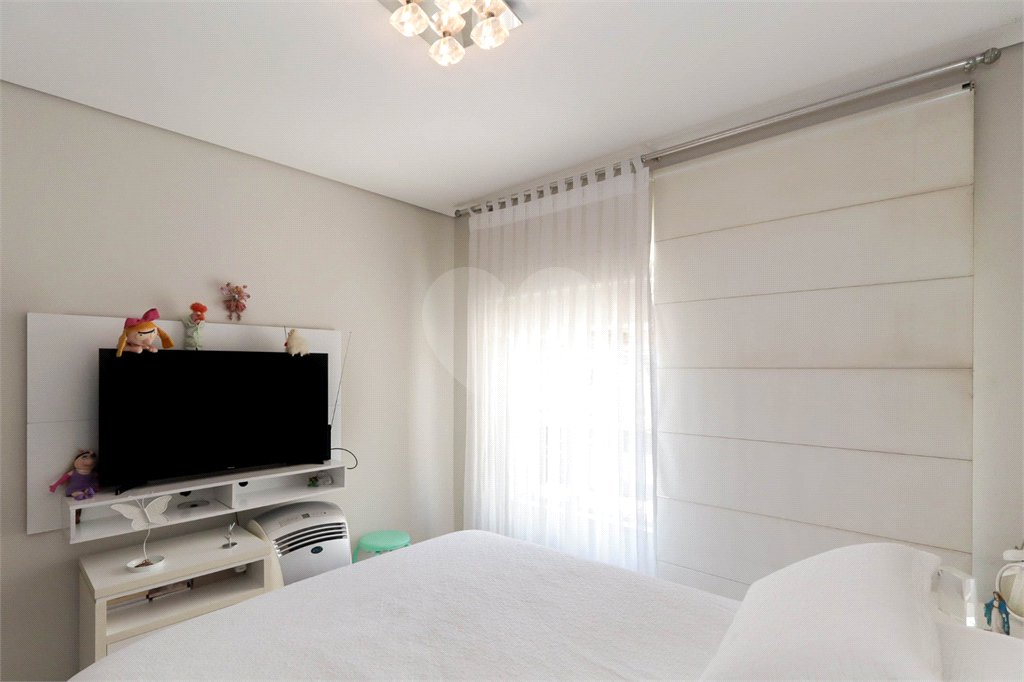 Sobrado à venda com 2 quartos, sendo 1 suíte, em Chácara Santo Antônio, São Paulo, SP