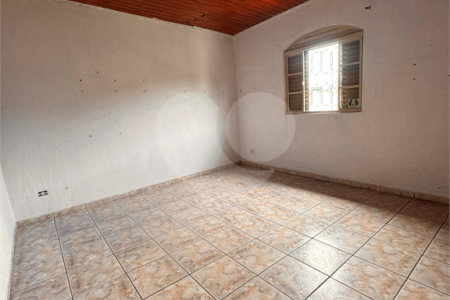 Sobrado para alugar com 3 quartos em Jardim São Vicente, São Paulo, SP