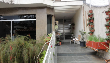 Sobrado à venda com 3 quartos, sendo 1 suíte,  em Tremembé, São Paulo, SP