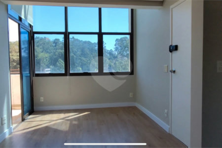 Duplex à venda com 1 suíte em Paraíso do Morumbi, São Paulo, SP