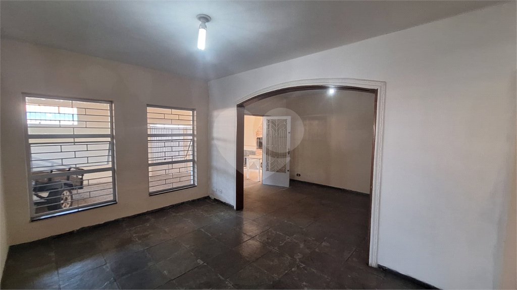Casa à venda com 5 quartos, sendo 2 suítes,  em Vila Barão, Sorocaba, SP