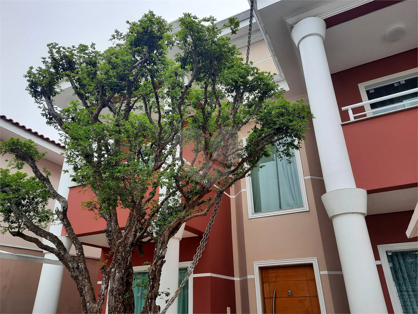 Sobrado à venda com 4 quartos, sendo 3 suítes, em City Campo Grande, São Paulo, SP