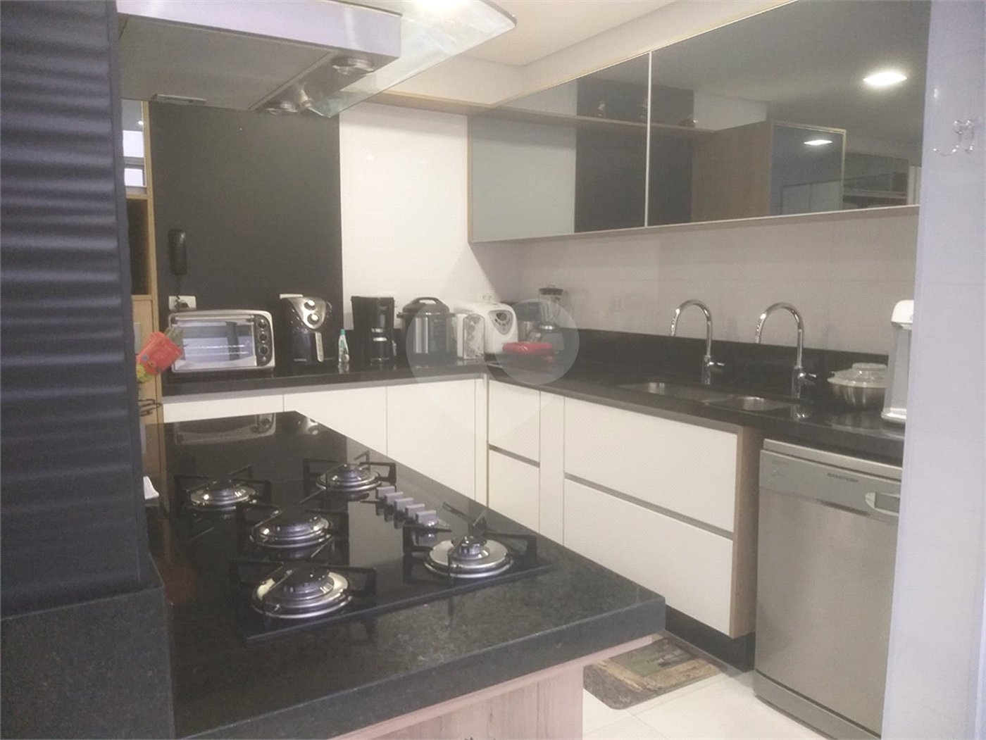 Apartamento à venda com 3 quartos, sendo 1 suíte, em Paraíso, São Paulo, SP