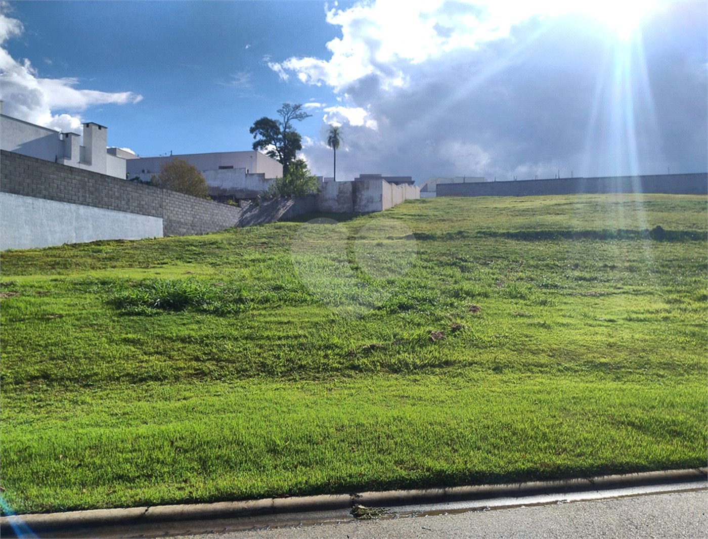 Terreno à venda no condomínio Fazenda Jequitibá, Sorocaba - SP