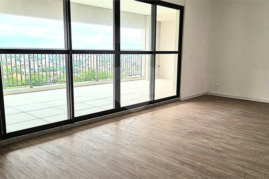 Apartamento à venda com 3 suítes em Tucuruvi, São Paulo, SP