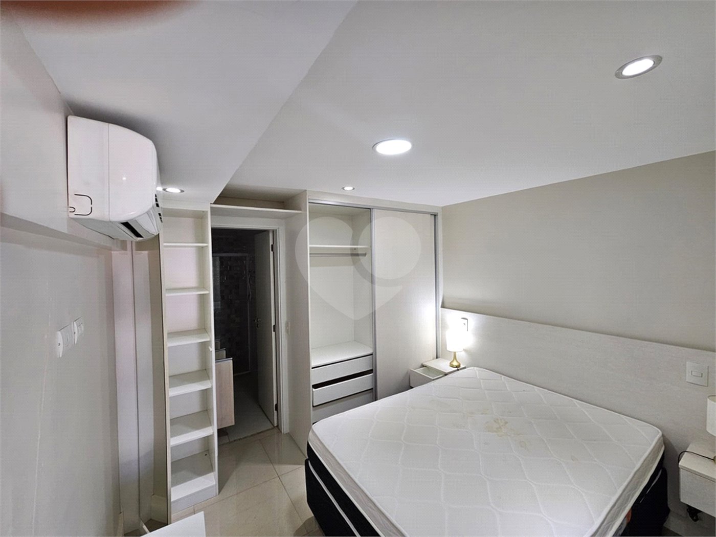 Apartamento à venda com 1 suíte em Brooklin Paulista, São Paulo, SP