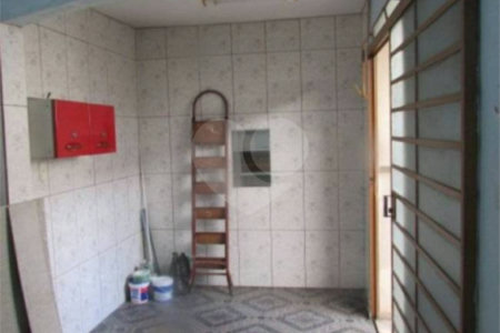 Casa à venda com 3 quartos, sendo 1 suíte, em Vila Jaguara, São Paulo, SP