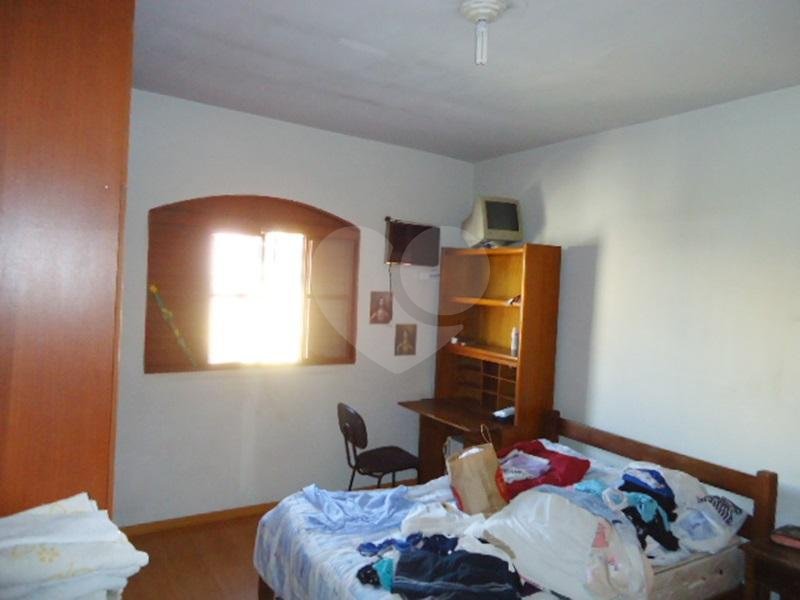 Sobrado à venda com 3 quartos em Jardim Peri, São Paulo, SP