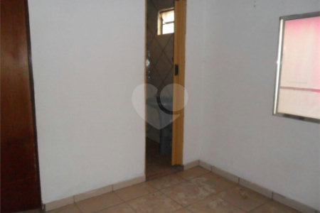 Sobrado à venda com 6 quartos, sendo 2 suítes,  em Residencial Parque dos Servidores, Ribeirão Preto, SP