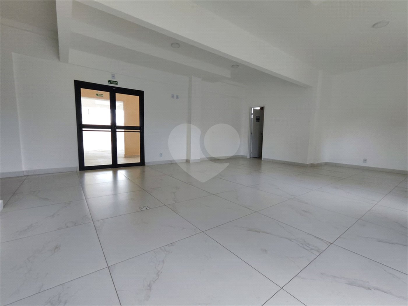 Apartamento à venda com 3 quartos, sendo 1 suíte, em Vila Independência, Sorocaba, SP
