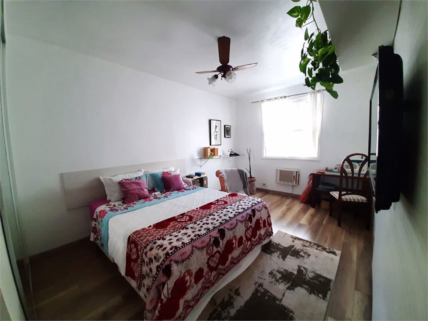 Apartamento com 3 dormitórios à venda, 109 m² por R$ 640.000,00 - Ponta da Praia - Santos/SP