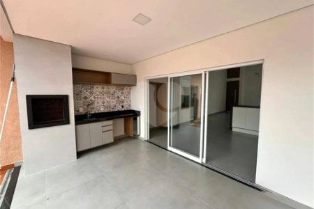 Casa à venda com 3 quartos, sendo 1 suíte, no condomínio Residencial Villa Verona, Sorocaba - SP