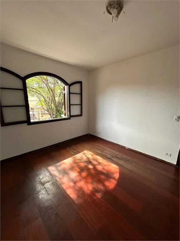 Sobrado à venda com 2 quartos em Jardim Ester, São Paulo, SP