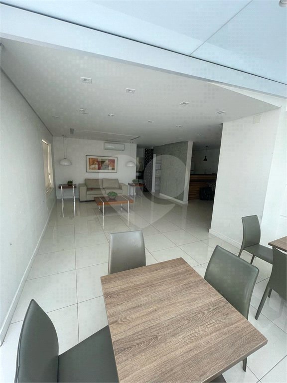 Apartamento à venda com 3 quartos, sendo 2 suítes, em Vila Regente Feijó, São Paulo, SP