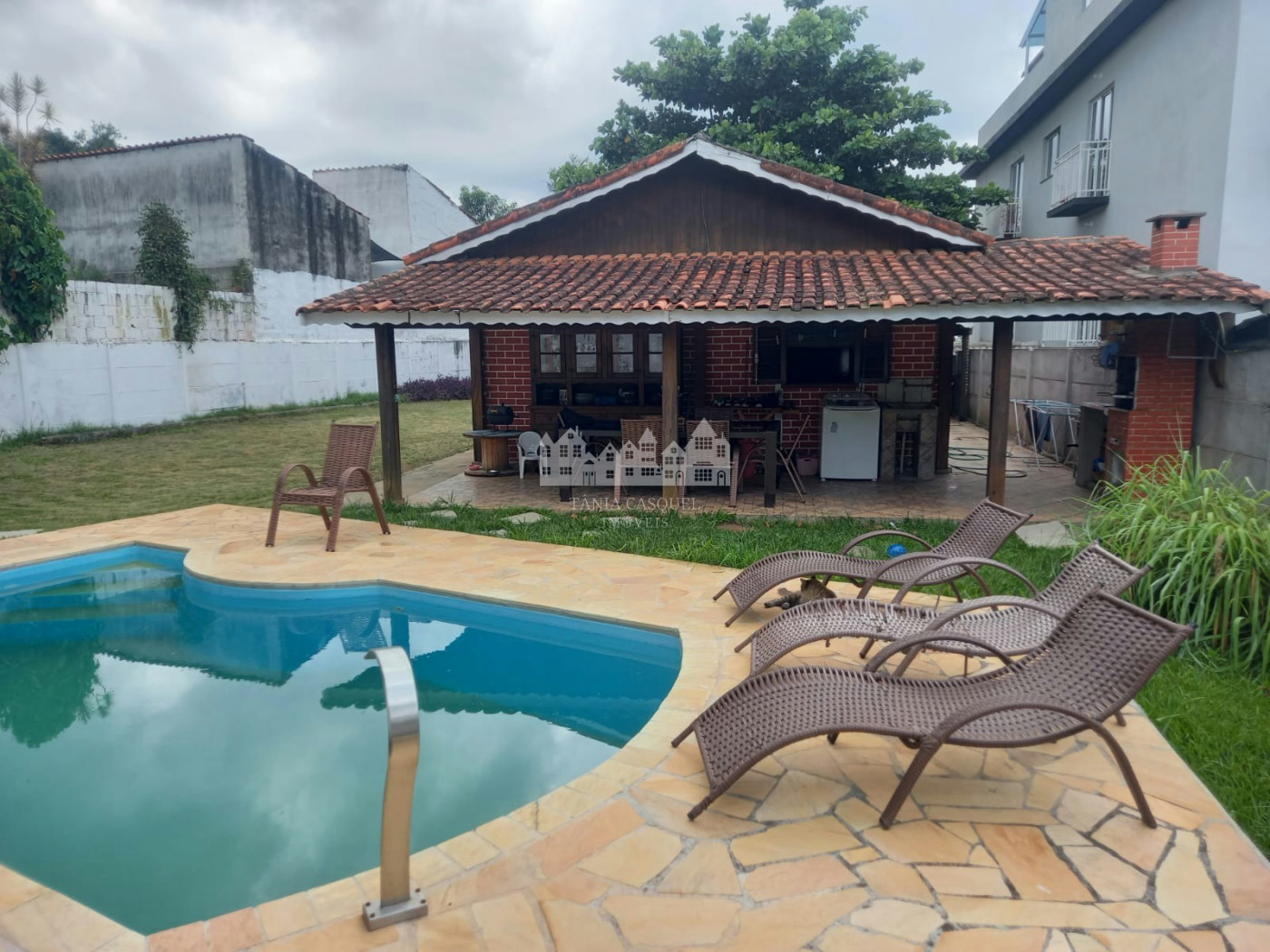 Chácara à venda com 2 quartos em Ressaca, Atibaia, SP