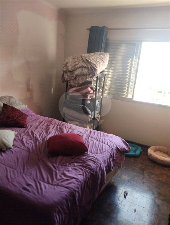 Sobrado à venda com 3 quartos, sendo 1 suíte, em Jardim Cordeiro, São Paulo, SP