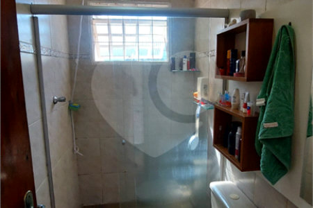 Sobrado à venda com 4 quartos, sendo 2 suítes, em Jardim Paulista, Atibaia, SP