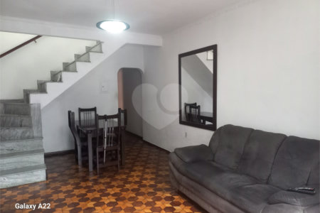 Sobrado à venda com 3 quartos em Lapa, São Paulo, SP
