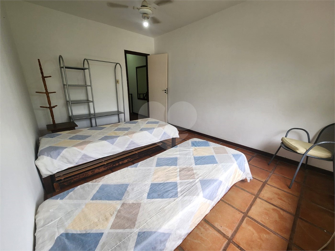Casa em condomínio à venda ou para alugar com 2 quartos, sendo 1 suíte,  em Geribá, Armação dos Búzios, RJ