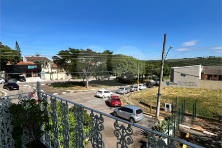 Sobrado à venda com 4 quartos, sendo 2 suítes,  em Parque Nova Suíça, Valinhos, SP