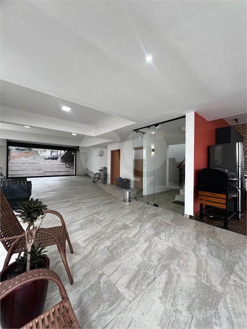 Casa à venda com 4 quartos, sendo 3 suítes, no condomínio Mosaico Essence, Mogi das Cruzes - SP